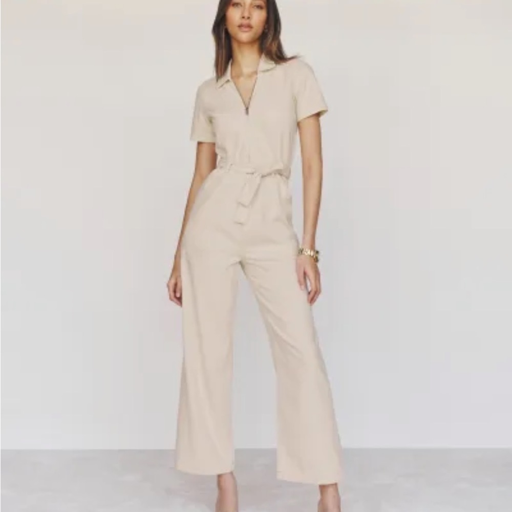 Reformation Cassidy Denim Jumpsuit in WHITE Almond Size 6